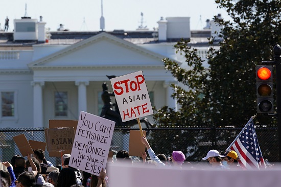 المظاهرات أمام البيت الأبيض