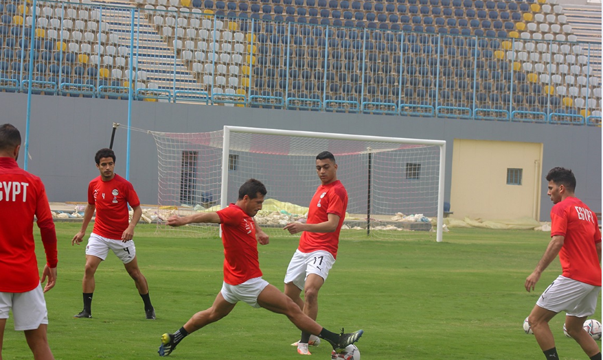 تدريبات المنتخب بالكرة