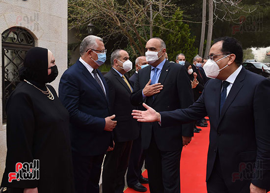 استقبال رئيس الوزراء في الأردن (13)