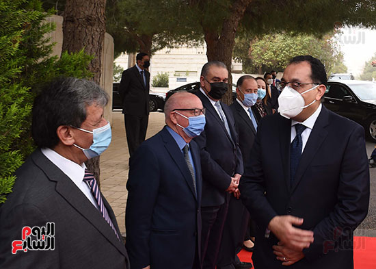 استقبال رئيس الوزراء في الأردن (1)
