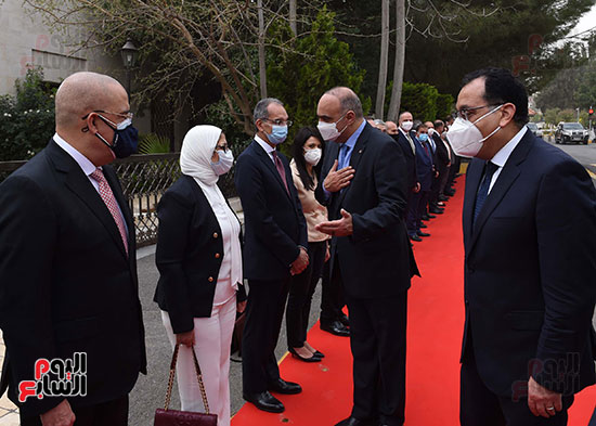 استقبال رئيس الوزراء في الأردن (8)