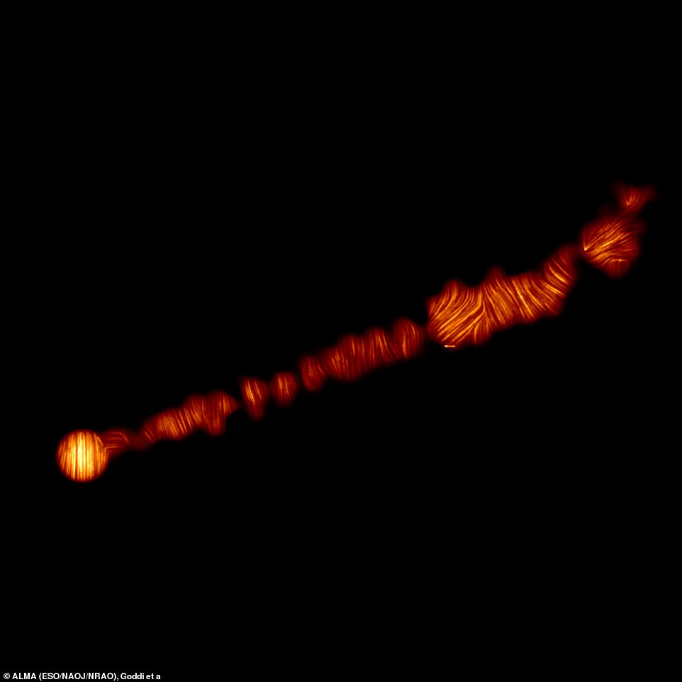 أول صور لثقب أسود بالضوء المستقطب