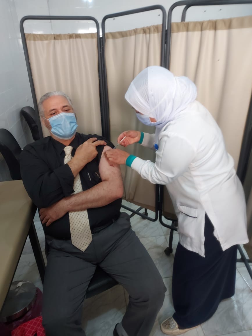 تلقيح كبار السن بالمراكز المخصصة تلقيح كبار السن بالمراكز المخصصة