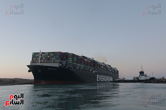 السفينة البنمية الجانحة