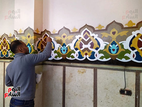 تزيين المساجد بالرسوم الزخرفية  (7)