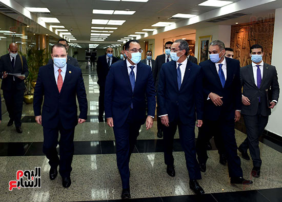رئيس الوزراء يزور مقر النائب العام لمتابعة جهود التحول الرقمى (10)
