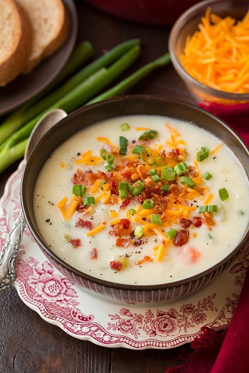 طريقة عمل شوربة البطاطس (5)