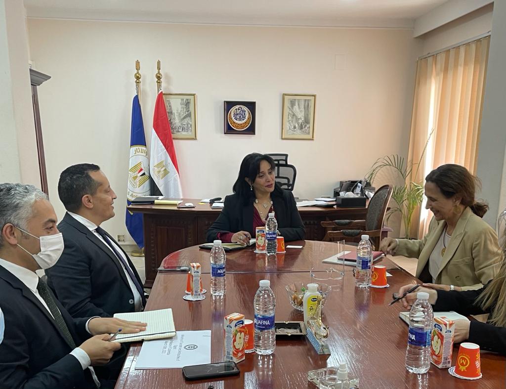 لقاء غادة شلبي مع سفيرة كولومبيا