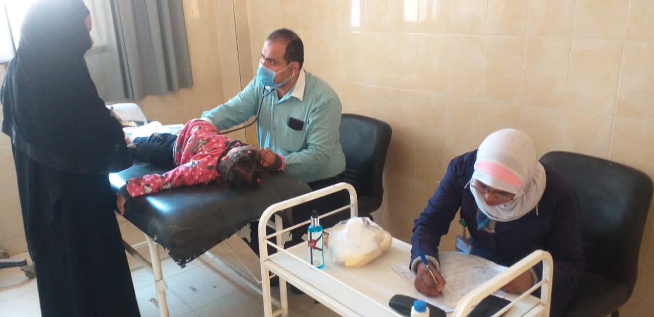 الكشف على الأطفال بالفاقلة الطبية الكشف على الأطفال بالفاقلة الطبية