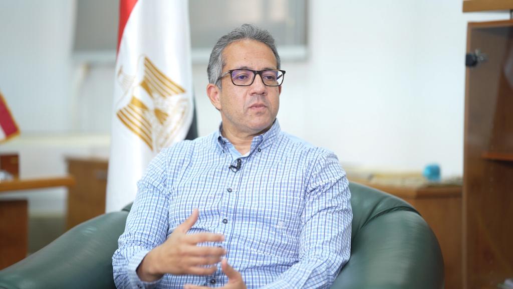 الدكتور خالد العناني وزير السياحة والآثار  (4)
