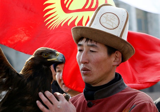 القبعة الوطنية القيرغيزية في بيشكيك (6)