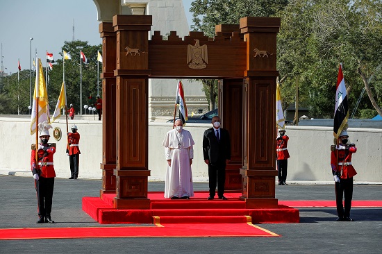 استقبال الرئيس العراقى للبابا فرنسيس