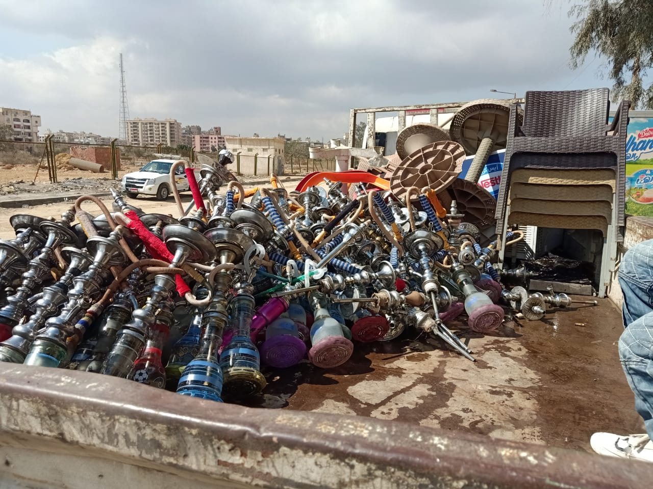 محافظة القاهرة تشن حملات للرقابة على إجراءات كورونا وتضبط 770 شيشة