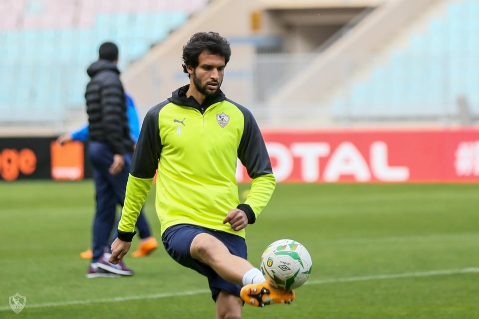 محمود علاء لحظة استلام الكرة