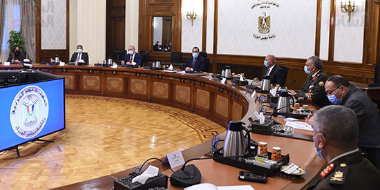 رئيس الوزراء يتابع موقف تنفيذ مشروعات العاصمة الإدارية الجديدة‎ (3)