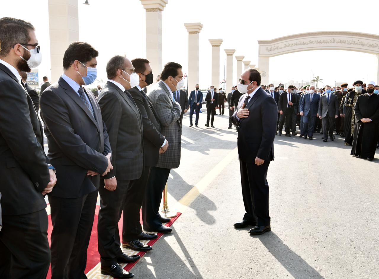 الرئيس السيسى يعزى أسرة الراحل الرئيس السيسى يعزى أسرة الراحل