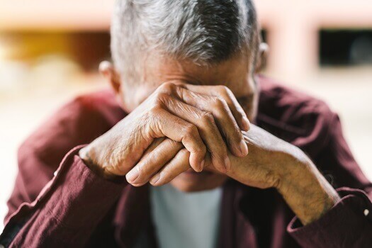 أعراض الاكتئاب عند كبار السن ض