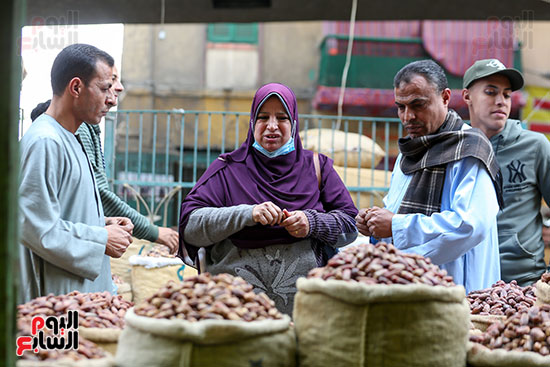 شراء بلح رمصان من سوق الساحل (2)