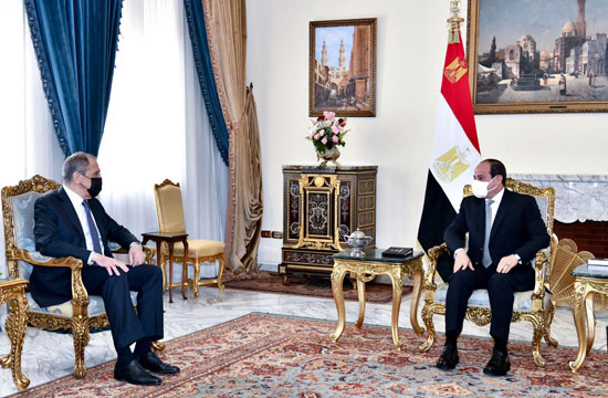 استقبل الرئيس عبد الفتاح السيسى اليوم سيرجى لافروف وزير خارجية روسيا الاتحادية