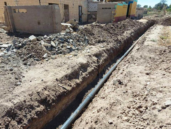 مد وتدعيم خطوط مياه الشرب بطول-200م بقرية الكيمان
