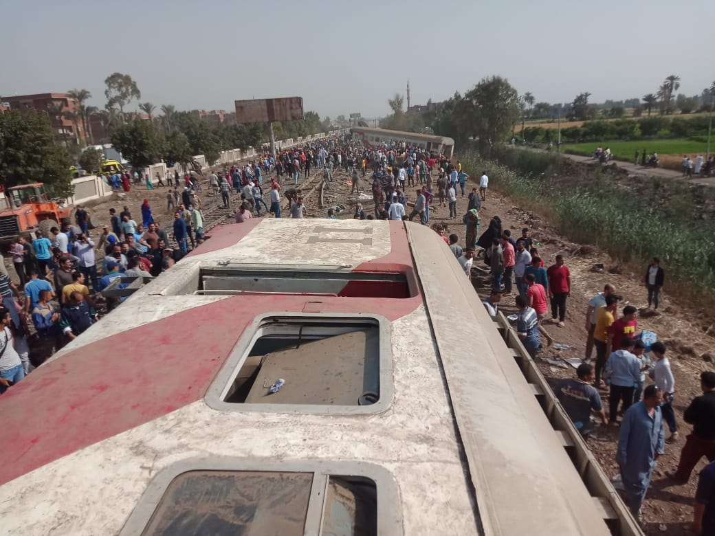 حادث خروج قطار طوخ عن القضبان (10)