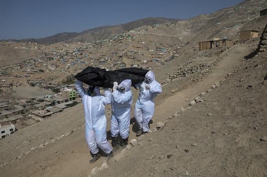 معدل الوفيات المرتفع بين أفقر سكان بيرو
