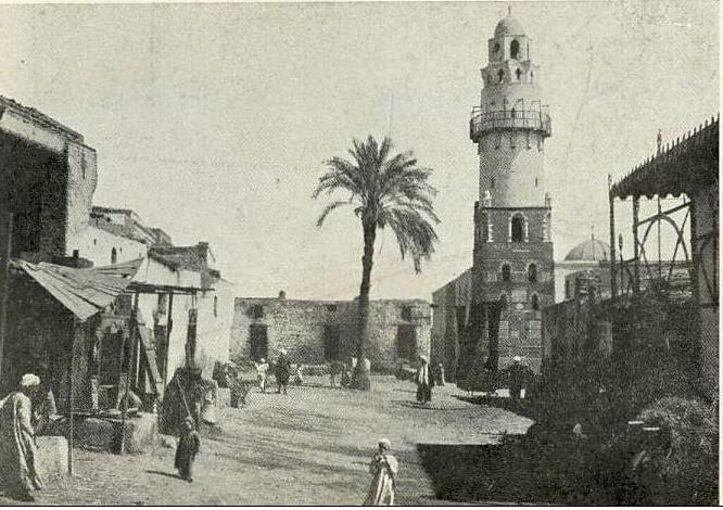 صور تراثية للمسجد العمرى باسنا
