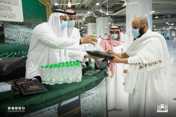 جانب من العمل