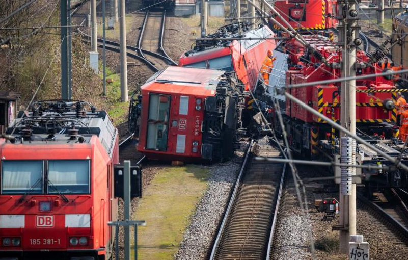 تصادم القطارات في ألمانيا