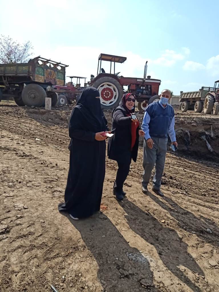 متابعة المسئولين لتطوير القرى بمركز اشمون فى المنوفية