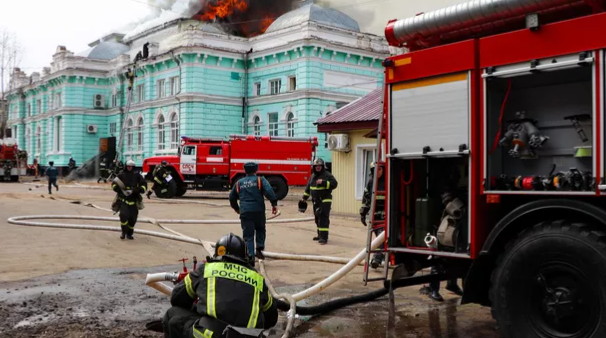 حريق في المستشفى الروسي