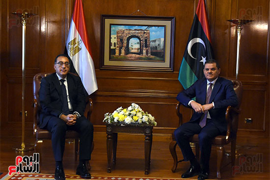زيارة رئيس الوزراء المصرى لليبيا (13)