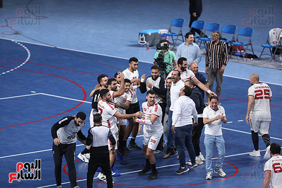 احتفالات لاعبو الزمالك احتفالات لاعبو الزمالك