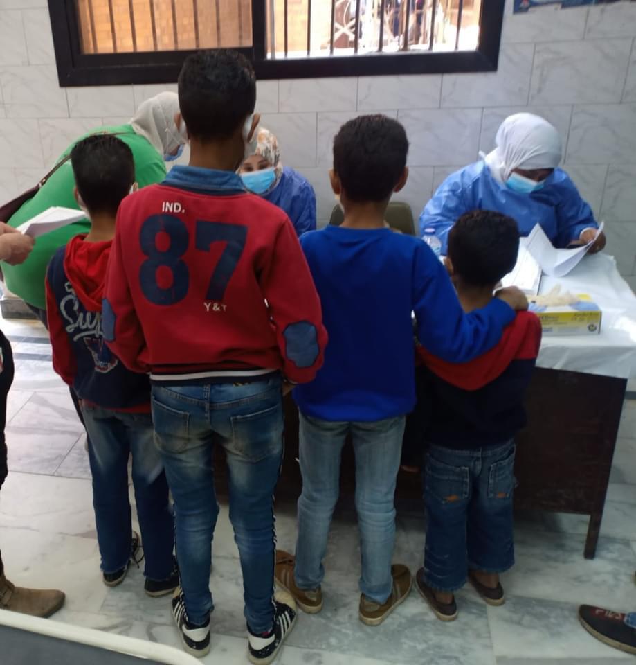 فريق أطفال وكبار بلا مأوى ينقذ 6 أطفال بالقاهرة (2)