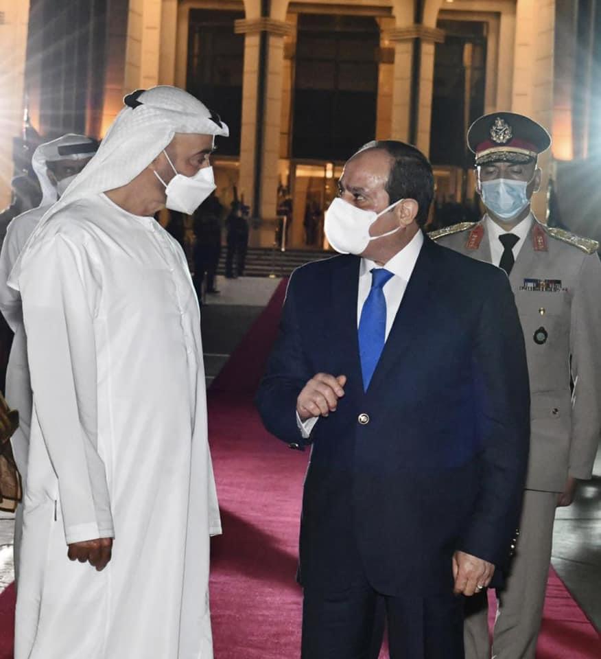 الرئيس السيسى يودع الشيخ محمد بن زايد في ختام زيارته (5)