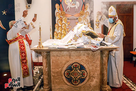 الكنيسة الأرثوذكسية تحتفل اليوم بأحد الشعانين (32)