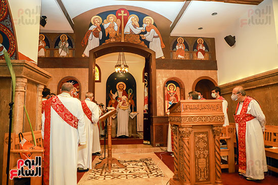 الكنيسة الأرثوذكسية تحتفل اليوم بأحد الشعانين (19)