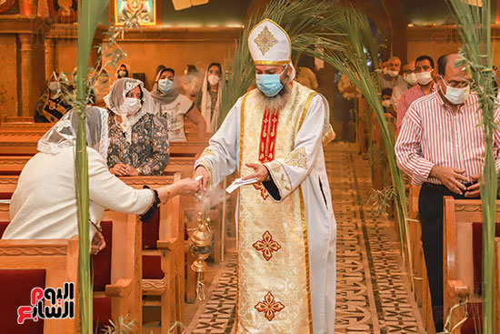 الكنيسة الأرثوذكسية تحتفل اليوم بأحد الشعانين (37)