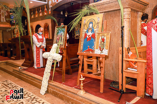 الكنيسة الأرثوذكسية تحتفل اليوم بأحد الشعانين (21)