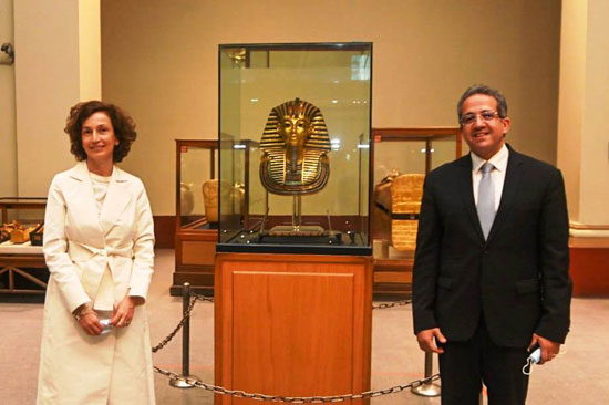 رئيسة منظمة اليونسكو تصل مصر لحضور موكب المومياوات الملكية (2)