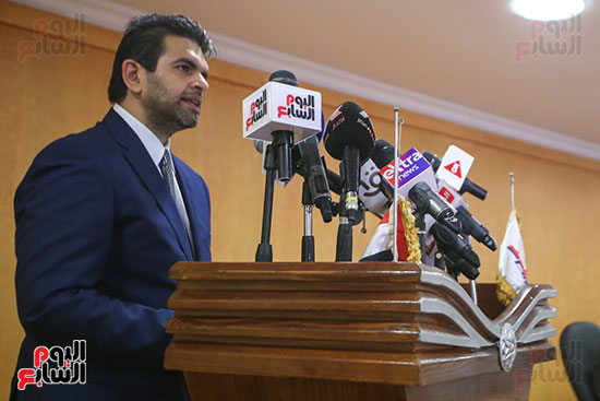 رؤساء تحرير الصحف يناشدون سلطات الدولة بإقالة وزير الإعلام (29)