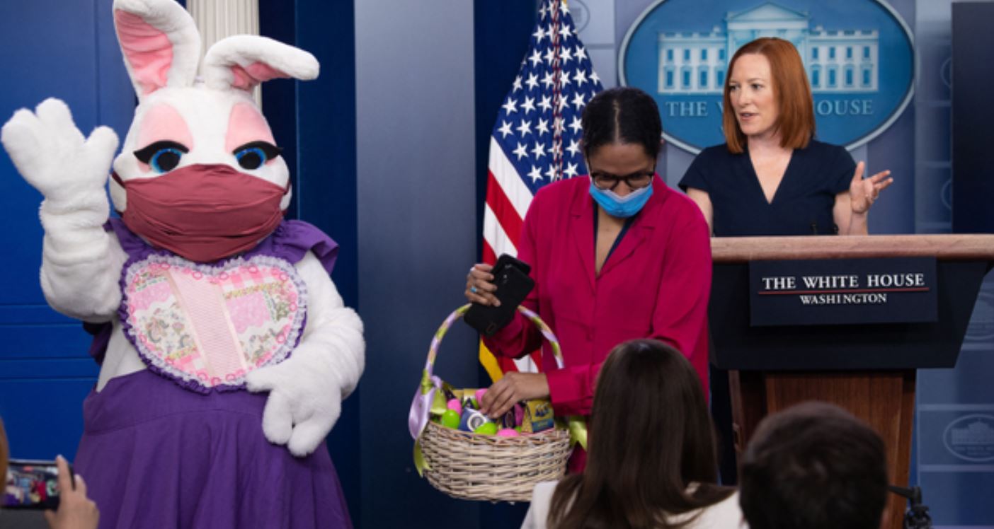 أرنب عيد الفصح في مؤتمر البيت الأبيض