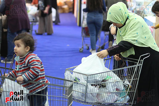 المواطنين بمعرض أهلا رمضان المواطنين بمعرض أهلا رمضان
