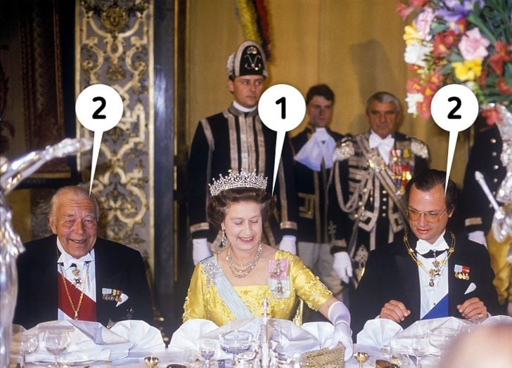 لا أحد يأكل قبل الملكة