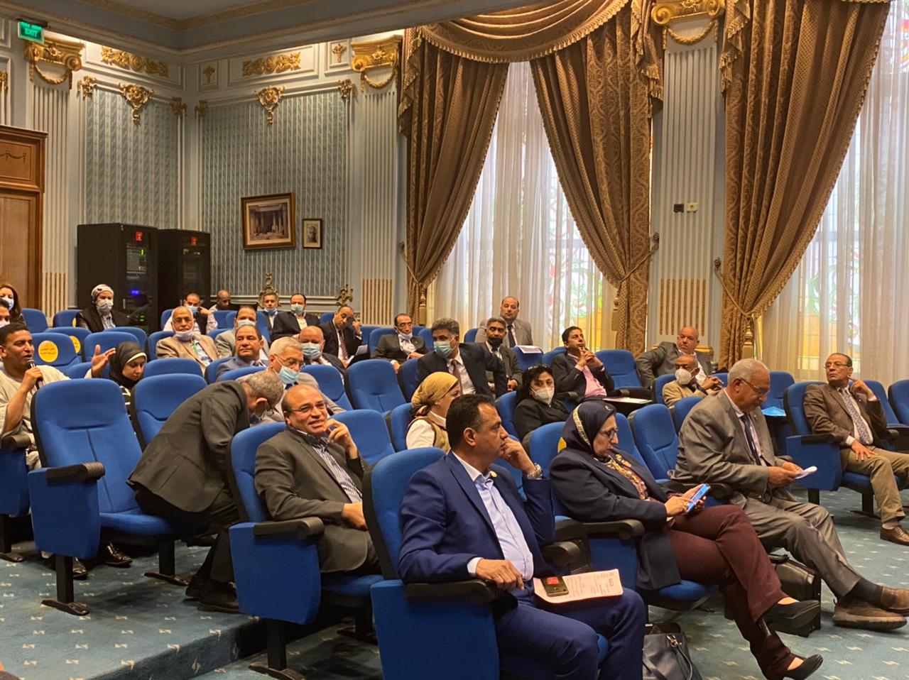 محافظ الدقهلية للنواب (3)