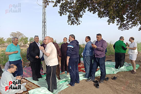مداعبات-بين-الاصدقاء مداعبات-بين-الاصدقاء