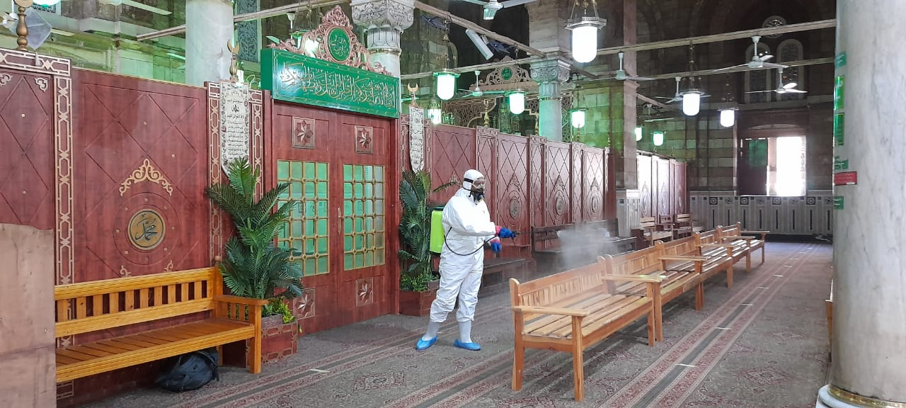 أعمال تعقيم المساجد استعدادا لشهر رمضان