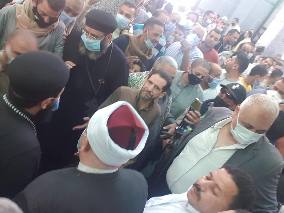 وفد من الكنيسة يشارك في إفتتاح مسجد دهيس سيدى أبى عمره (2)
