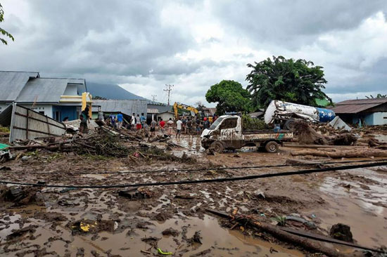 دمر إعصار سيروجا آلاف المنازل وشرد أكثر من 22800 شخص