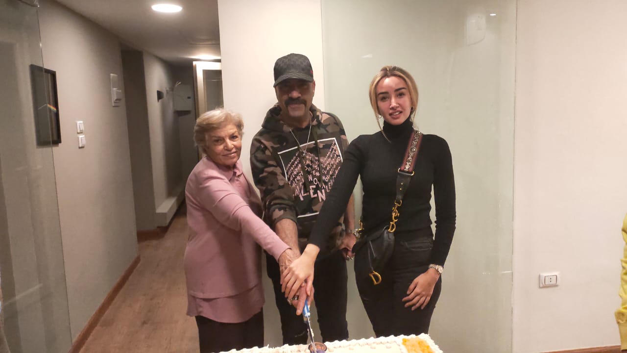 محمد سعد وهنا الزاهد والفنانة انعام سالوسة محمد سعد وهنا الزاهد والفنانة انعام سالوسة